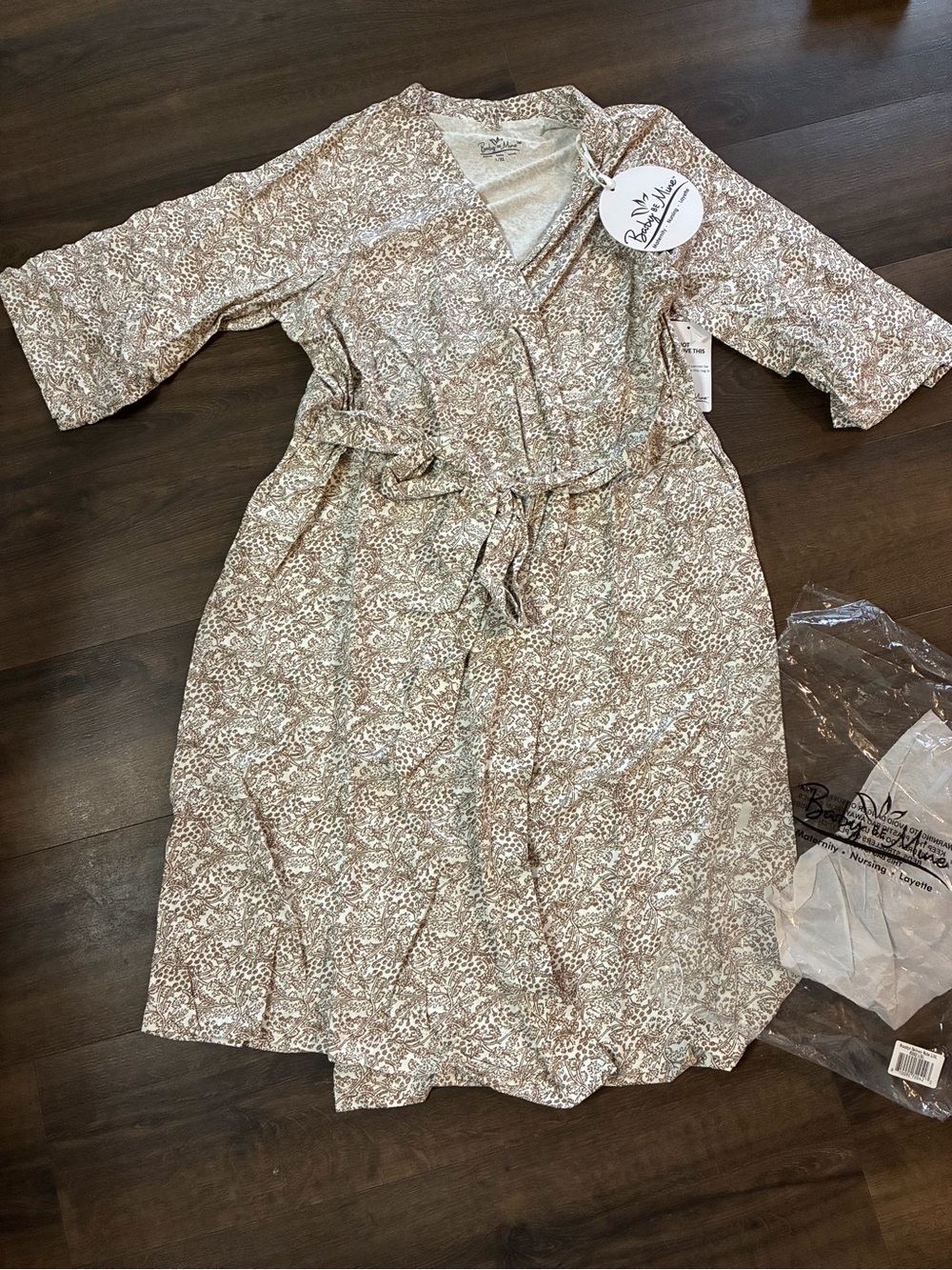 Baby Be Mine Beige Floral Brooklyn  Robe l/xl